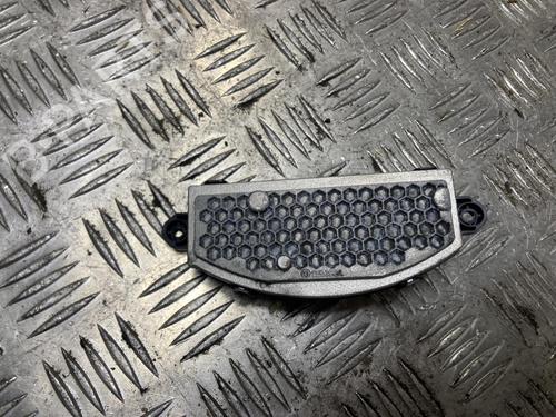 Varmeblæsermodstand Varmeblæsermodstand PEUGEOT 308 SW III (FC_, FJ_, FR_, F4_, FN_) BlueHDi 130 (FCYHZL, FCYHZT) (131 hp) 33834092 33834092