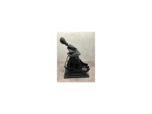 Used Gear lever RENAULT SCÉNIC III (JZ0/1_) 1.5 dCi (86 hp) 20623355