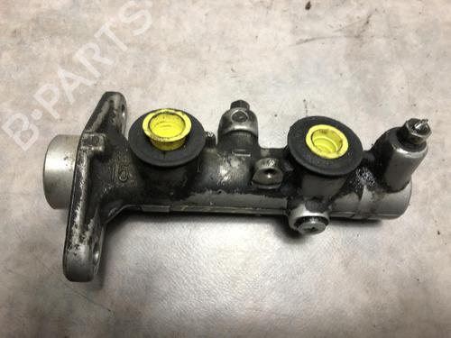 Used Brake master cylinder MITSUBISHI L200 (K7_T, K6_T, K5_T) 2.5 TD 4WD (K74T) (115 hp) 20620749