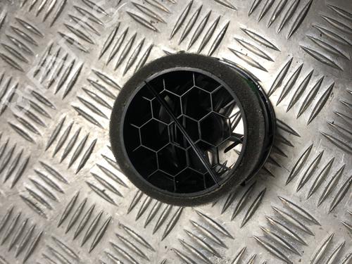Air vent CHEVROLET TRAX 1.7 TD | BP39206603I21 - Image 2