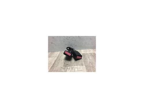 Used Seat buckle PEUGEOT 407 (6D_) 2.0 HDi 135 (6DRHRH, 6DRHRE, 6DRHRG, 6DRHRJ) (136 hp) 23871670
