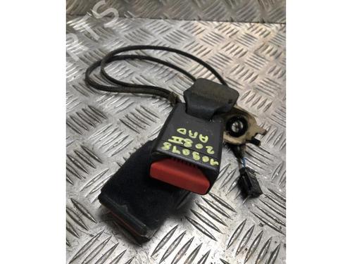 Seat buckle PEUGEOT 208 II (UB_, UP_, UW_, UJ_) 1.5 BlueHDI 100 | BP27558203I32 