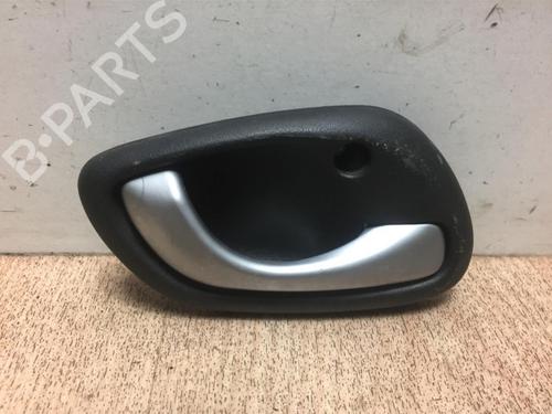 Højre bagtil invendig håndtag OPEL AGILA (A) (H00) 1.2 16V Twinport (F68) (80 hp) 13266737
