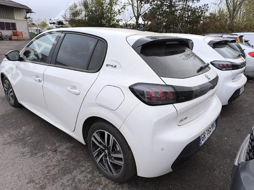 Fuse box PEUGEOT 208 II (UB_, UP_, UW_, UJ_) 1.5 BlueHDI 100 | BP31203206E1