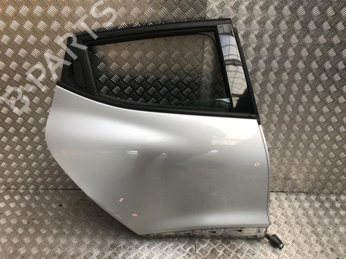 Dør højre bagtil Dør højre bagtil RENAULT CLIO IV (BH_) 1.5 dCi 75 (75 hp) 33956044 33956044