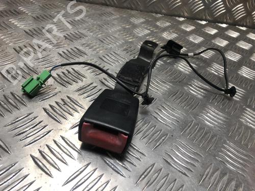 Used Seat buckle VW POLO V (6R1, 6C1) 1.6 TDI (90 hp) 31202033