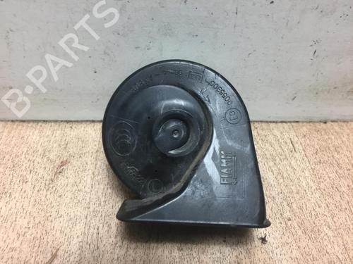 Used Horn LANCIA MUSA (350_) 1.3 D Multijet (350.AXB11, 350.AXB1A) (70 hp) 13137593