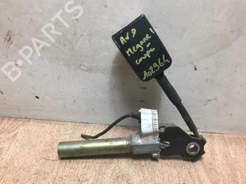 Used Seat buckle RENAULT MEGANE I Coach (DA0/1_) 1.9 dTi (DA0N) (98 hp) 13221560
