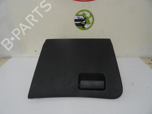 Used Glove box FORD MONDEO II (BAP) 1.8 i (115 hp) 13128376