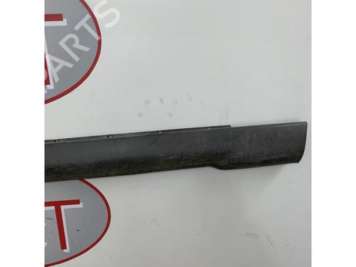 Left sideskirt JEEP GRAND CHEROKEE II (WJ, WG) 2.7 CRD 4x4 | BP20623105C115 