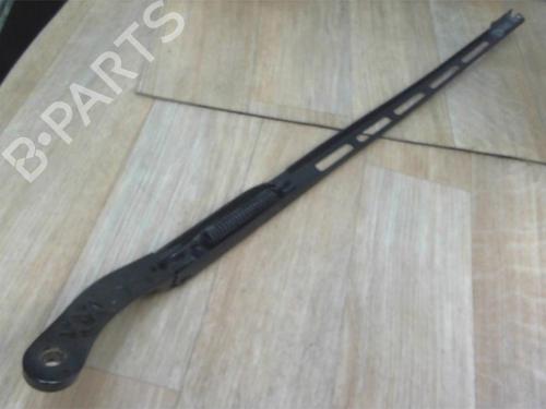 Used Front windshield wiper arm PEUGEOT 307 (3A/C) 1.6 HDi (90 hp) 20630992