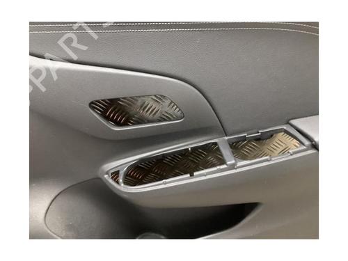 Front right panel PEUGEOT 308 I (4A_, 4C_) 1.6 HDi | BP30786398C59