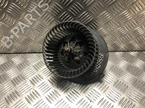 Used Heater blower motor Heater blower motor VW GOLF VI (5K1) 1.6 TDI (105 hp) 34471106 34471106