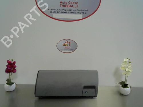 Used Glove box MERCEDES-BENZ SPRINTER 3,5-t Platform/Chassis (B906) 316 CDI (906.131, 906.133, 906.135, 906.231, 906.233,... (163 hp) 30702869