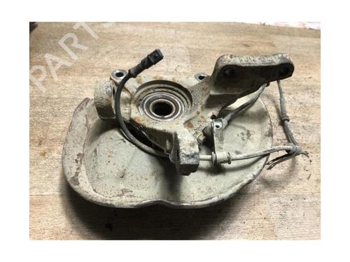 Right front steering knuckle VOLVO V40 Estate (645) 1.9 DI | BP20619630M26 