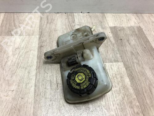 Used Brake master cylinder RENAULT SCÉNIC III (JZ0/1_) 1.9 dCi (JZ0J, JZ1J, JZ1K, JZ1S) (131 hp) 20626812