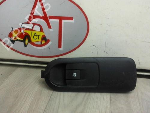 Used Right front window switch RENAULT SCÉNIC II (JM0/1_) 1.5 dCi (JM1E, JM16) (106 hp) 13225399