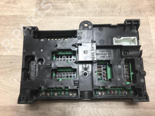 Used Fuse box BMW 5 (G30, F90) 530 e Plug-in Hybrid (252 hp) 13375739