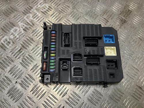 Used Fuse box CITROËN C3 I (FC_, FN_) 1.4 HDi (68 hp) 32502853