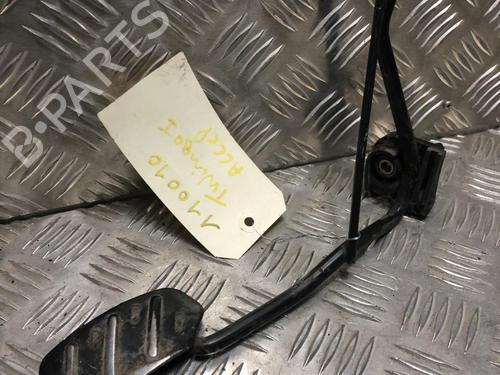 Used Pedal RENAULT TWINGO I (C06_) 1.2 (C063, C064) (55 hp) 24132134