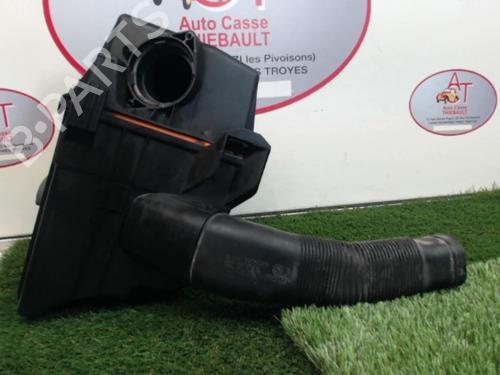 Used Air filter box VW POLO IV (9N_, 9A_) 1.4 TDI (80 hp) 30780111