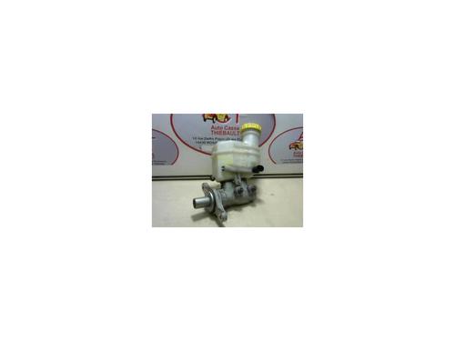 Used Brake master cylinder FIAT 500 (312_) 1.3 D Multijet (312AXE1A) (95 hp) 25799689