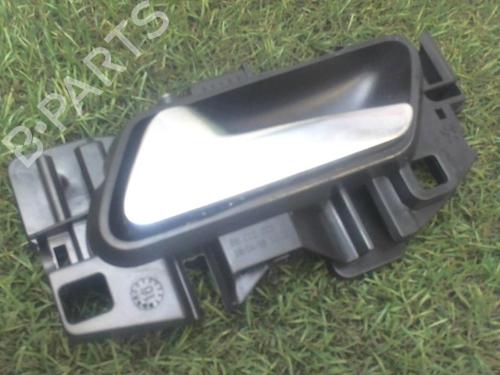 rear-left-interior-door-handle-peugeot-308-ii-lb_-lp_-lw_-lh_-l3_-16-hdi-100-2013-2014-2015-2016-2017-2018-2019-2020-2021-13037142 main image