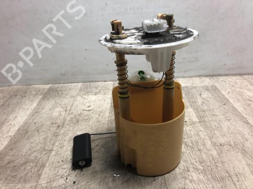 Used Fuel pump RENAULT TWINGO II (CN0_) 1.5 dCi (CN0E) (64 hp) 25748152