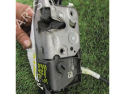 Høyre foran lås PEUGEOT 5008 (0U_, 0E_) 2.0 HDi (163 hp) 12972185