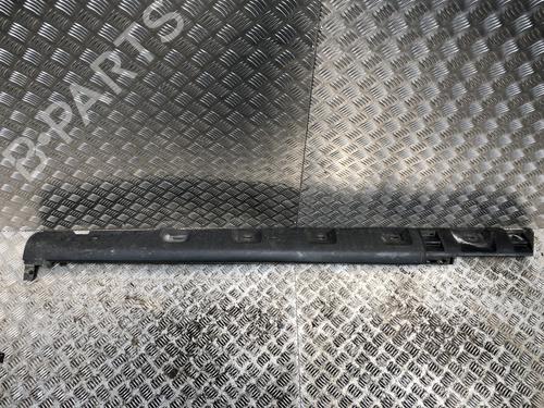 Used Right sideskirt Right sideskirt 36843172 36843172