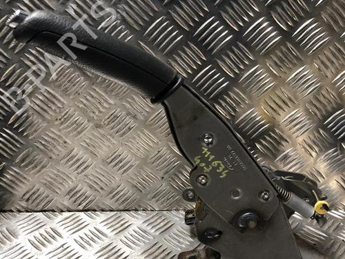 håndbremse PEUGEOT 407 Coupe (6C_) 2.7 HDi (204 hp) 31952812