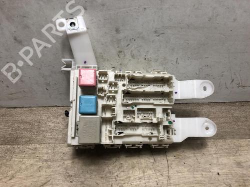 fuse-box-toyota-auris-_e15_-14-d-4d-nde150_-nde150r-8273002150a-2006-2007-2008-2009-2010-2011-2012-20630746 main image