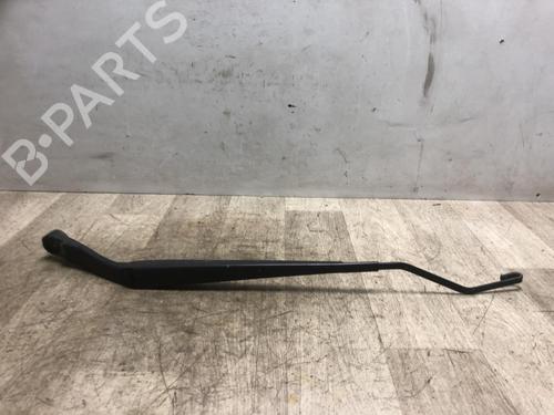 Used Front windshield wiper arm NISSAN NV200 Van 1.5 dCi 85 (M20, M20N, M20M) (86 hp) 20634112