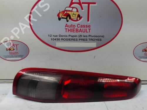 Used Left taillight NISSAN X-TRAIL I (T30) 2.2 dCi 4x4 (136 hp) 12969226