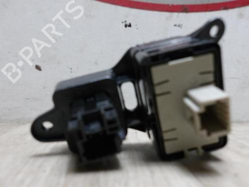 Used Switch RENAULT CLIO IV (BH_) 1.5 dCi 90 (90 hp) 12974717