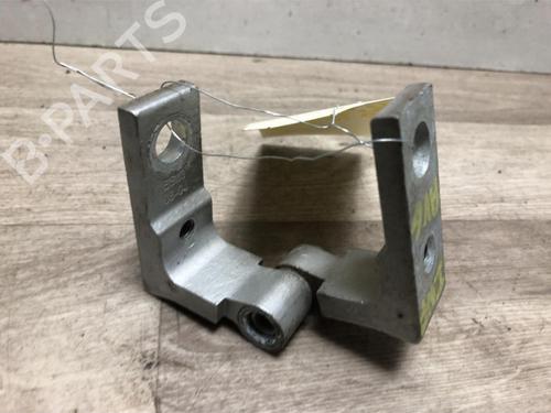 Used Hinge/Door check strap ALFA ROMEO 159 (939_) 1.9 JTDM 16V (939AXC1B, 939AXC12) (150 hp) 23034325