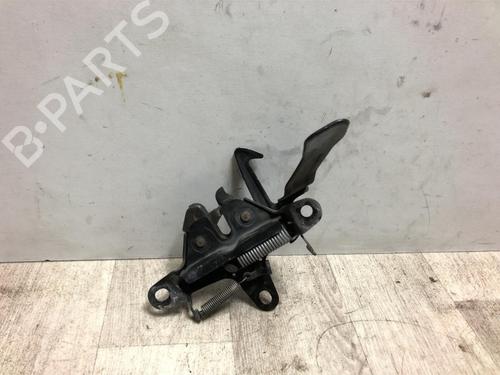 Used Hood lock TOYOTA RAV 4 II (_A2_) 2.0 D 4WD (CLA20_, CLA21_, CLA20R, CLA21R) (116 hp) 23873466