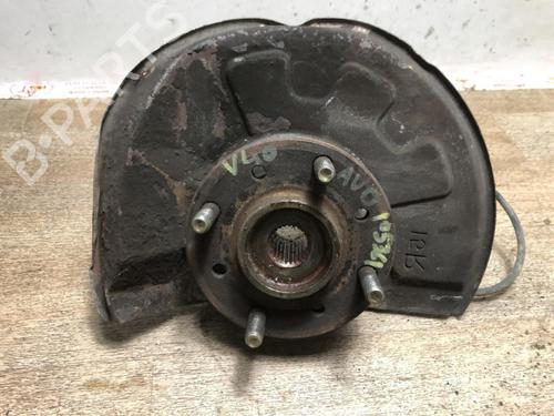 Used Right front steering knuckle VOLVO V40 Estate (645) 1.9 DI (115 hp) 20619630