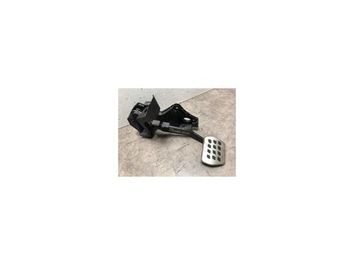 Used Break pedal RENAULT CLIO V (B7_) 1.3 TCe 130 (B7MF) (131 hp) 20633766