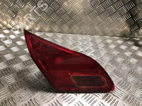 Farolim esquerdo da mala OPEL ASTRA J (P10) 1.7 CDTI (68) (110 hp) 31198176