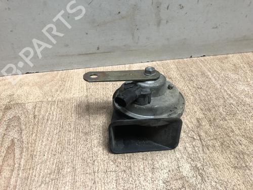 Used Horn MINI MINI (R50, R53) One (90 hp) 13229219