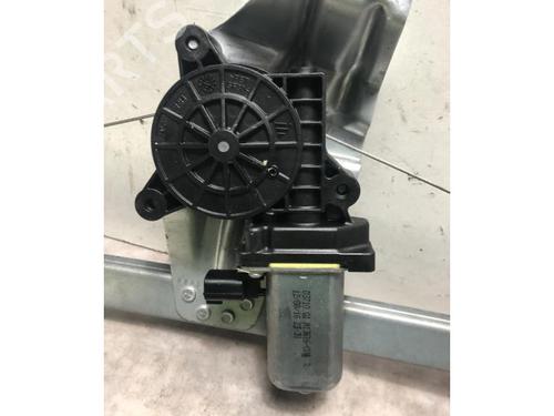 Front right window mechanism DACIA SANDERO II TCe 90 (B8M1, B8MA, B8AC) | BP23098218C23 