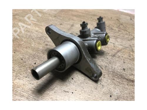 Brake master cylinder NISSAN INTERSTAR Van (X62B) dCi 135 | BP20615729M77 
