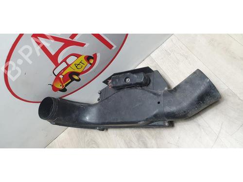 Air filter box CHRYSLER LE BARON Saloon 3.0 i V6 | BP30784255M87