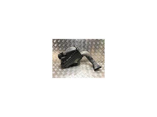 Used Air filter box TOYOTA AVENSIS (_T25_) 2.0 D-4D (ADT250_, ADT250R) (126 hp) 25748189