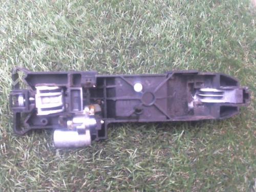 front-right-exterior-door-handle-nissan-micra-iii-k12-12-16v-80640ax62c-2002-2003-2004-2005-2006-2007-2008-2009-2010-13037830 main image