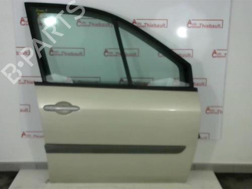 Dør høyre foran RENAULT SCÉNIC II (JM0/1_) 1.9 dCi (JM14) (131 hp) 20611882