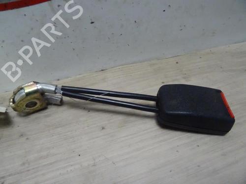 Used Seat buckle VW NEW BEETLE (9C1, 1C1) 2.0 (115 hp) 13268359