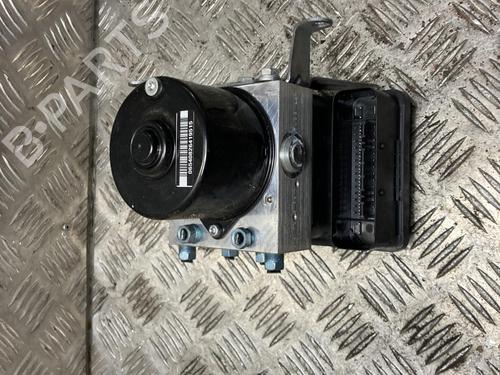 Pompe ABS BMW 1 Coupe (E82) 118 d (143 hp) 31186195