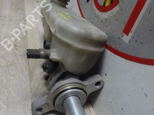 Used Brake master cylinder FIAT DUCATO Van (250_) 100 Multijet 2,2 D (100 hp) 29058300